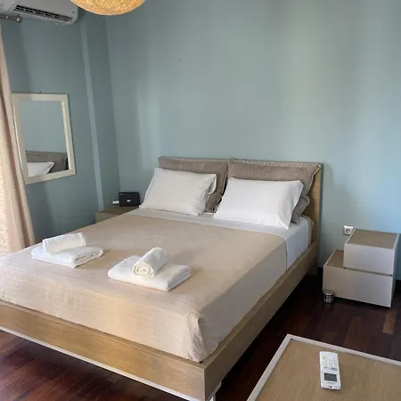 Downtown Comfort * Corfu (city)